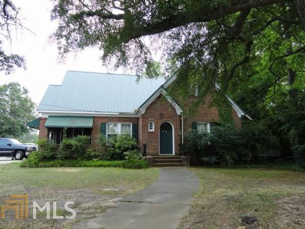 165 N Broad Street, Winder, GA 30680
