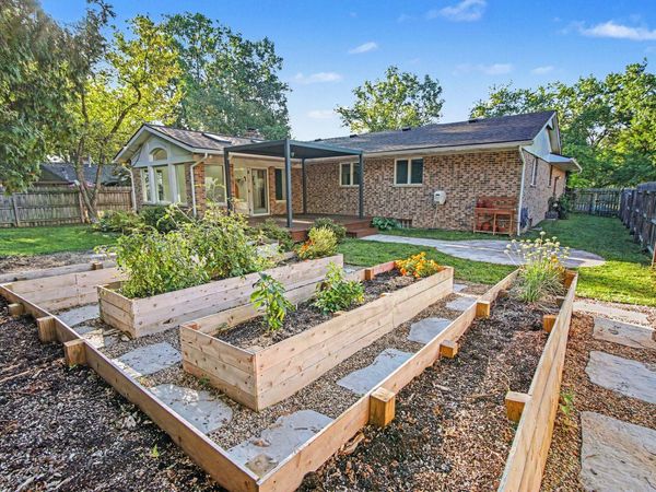 1870 Stratford Road, Ypsilanti, MI 48197