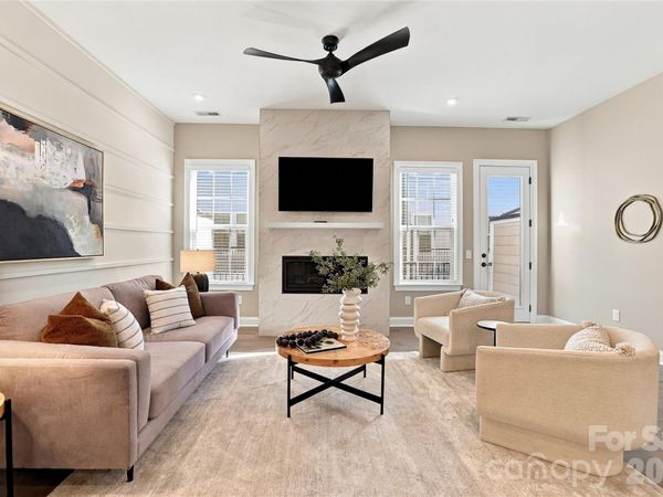 5026 Harrowsmith Lane , Charlotte, NC 28204