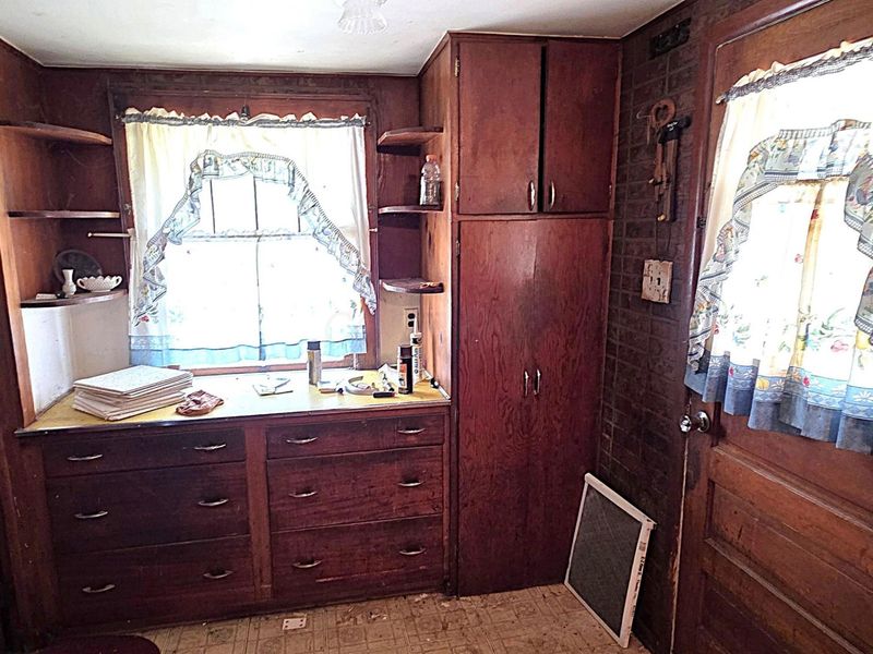 446 N 8th Street, Cambridge, OH 43725 Photo 6