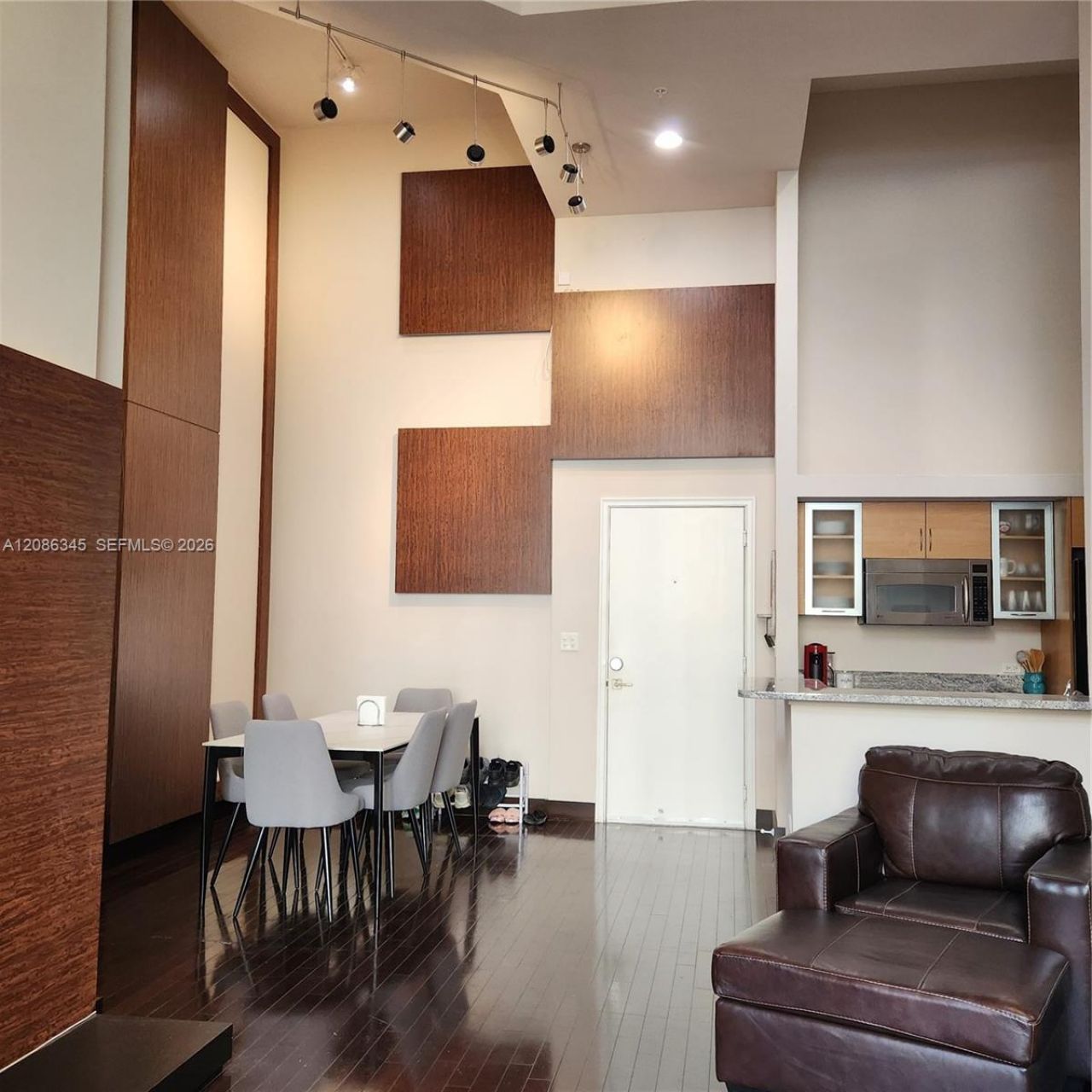 2775 NE 187th St, Unit 120, Aventura, FL 33180 Photo