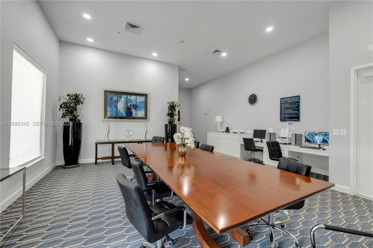 2775 NE 187th St, Unit 120, Aventura, FL 33180 Photo