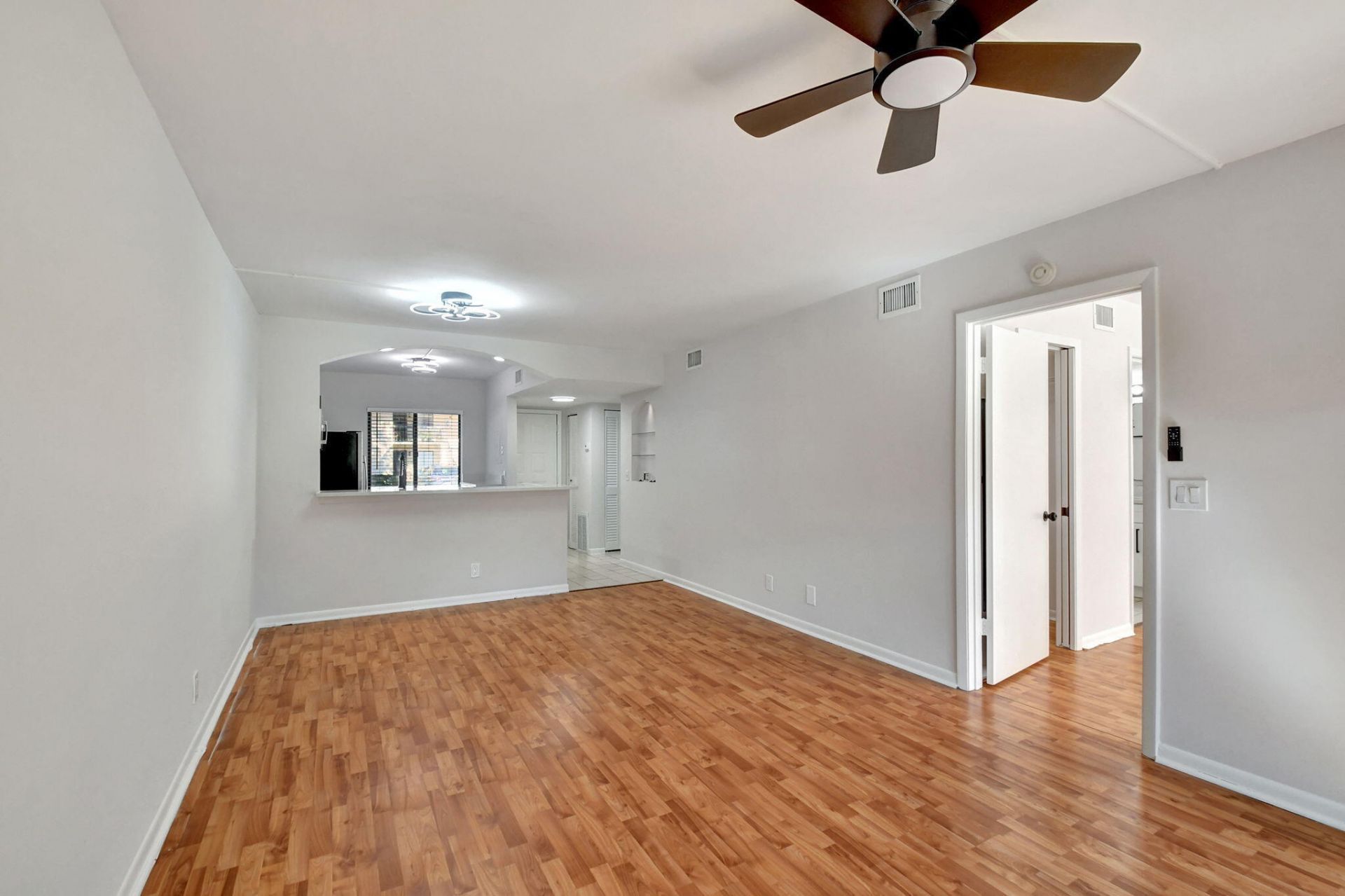 6550 Somerset Drive, Unit 107, Boca Raton, FL 33433 Photo