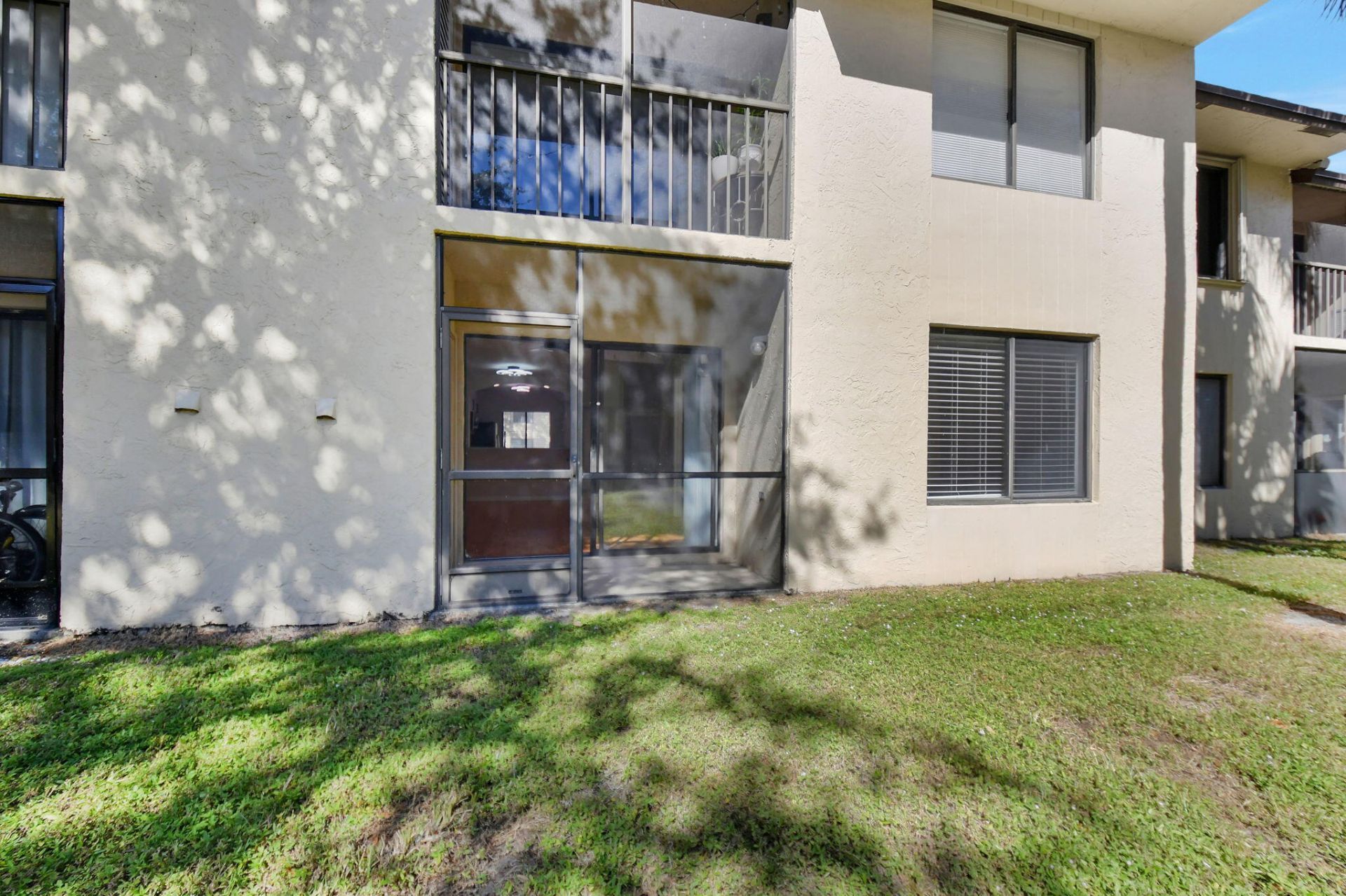 6550 Somerset Drive, Unit 107, Boca Raton, FL 33433 Photo