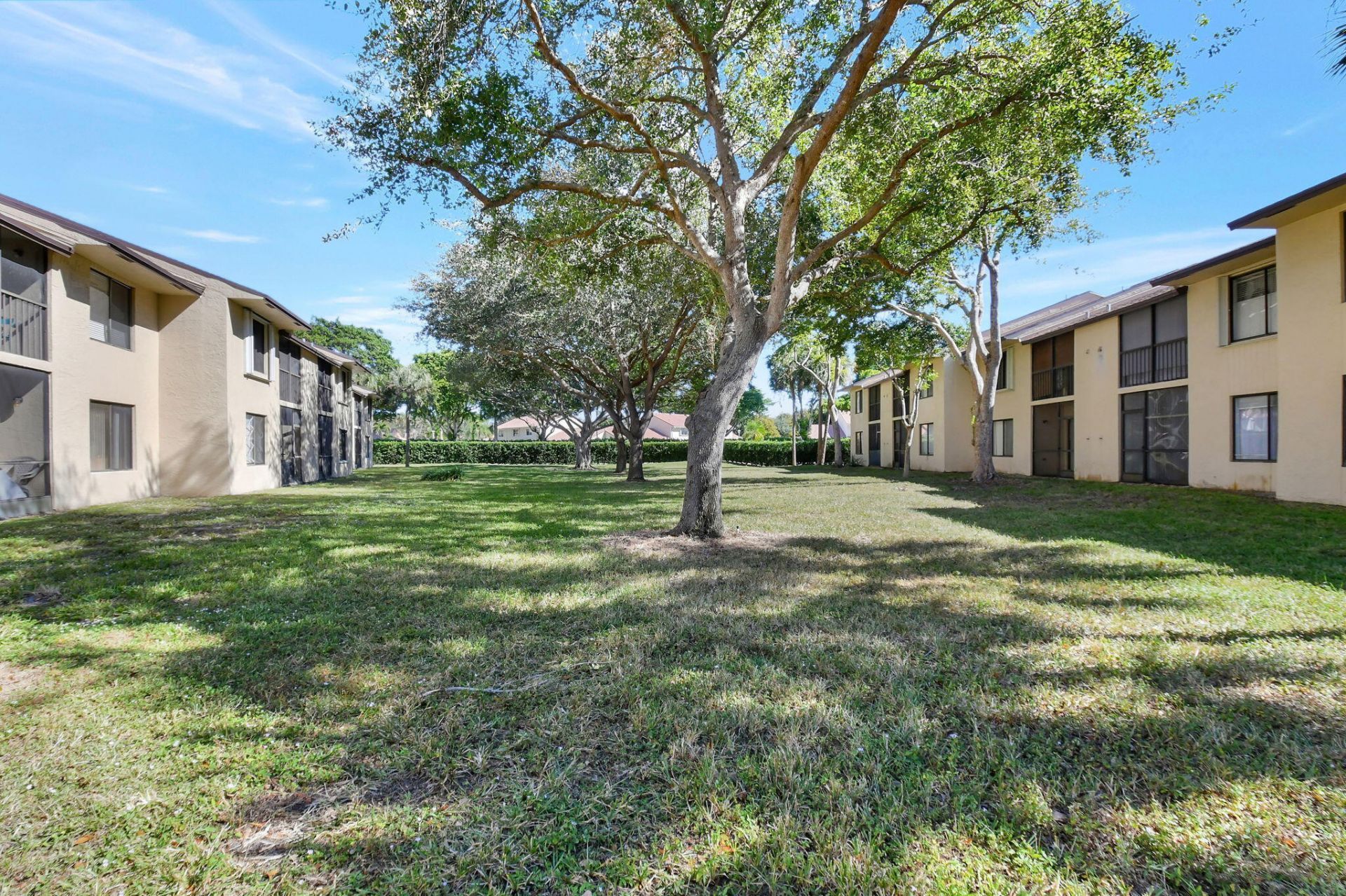 6550 Somerset Drive, Unit 107, Boca Raton, FL 33433 Photo