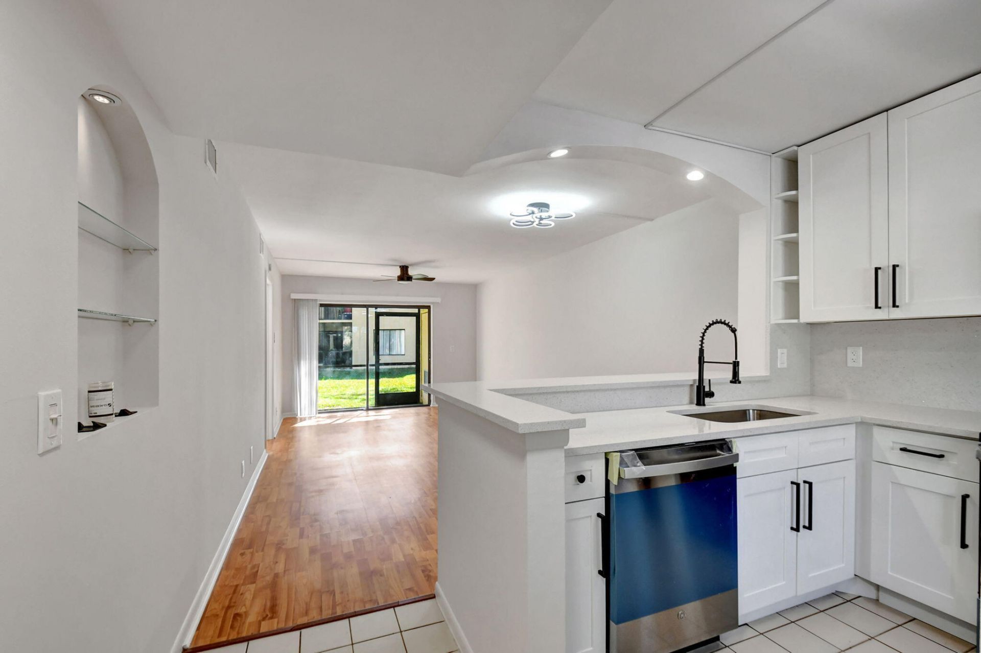6550 Somerset Drive, Unit 107, Boca Raton, FL 33433 Photo
