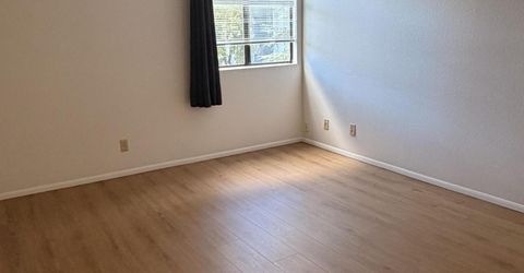 2750 Plumas Street, Unit APT 320, Reno, NV 89509 Photo