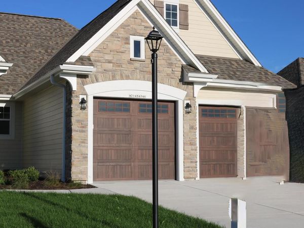 W214N4946 Casey COURT, Menomonee Falls, WI 53051
