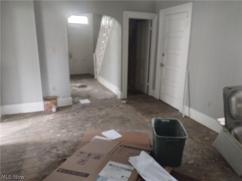 736 W River Road N, Elyria, OH 44035 Photo 6