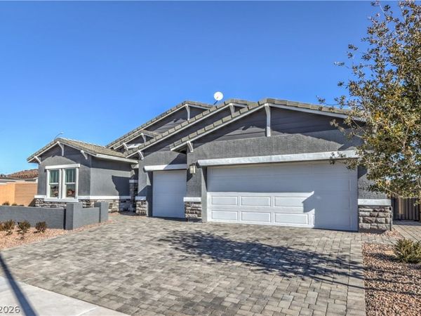1048 Gentle Swan Street , Henderson, NV 89011
