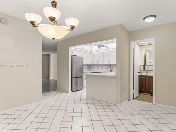 7300 NW 17th St , Unit 310, Plantation, FL 33313