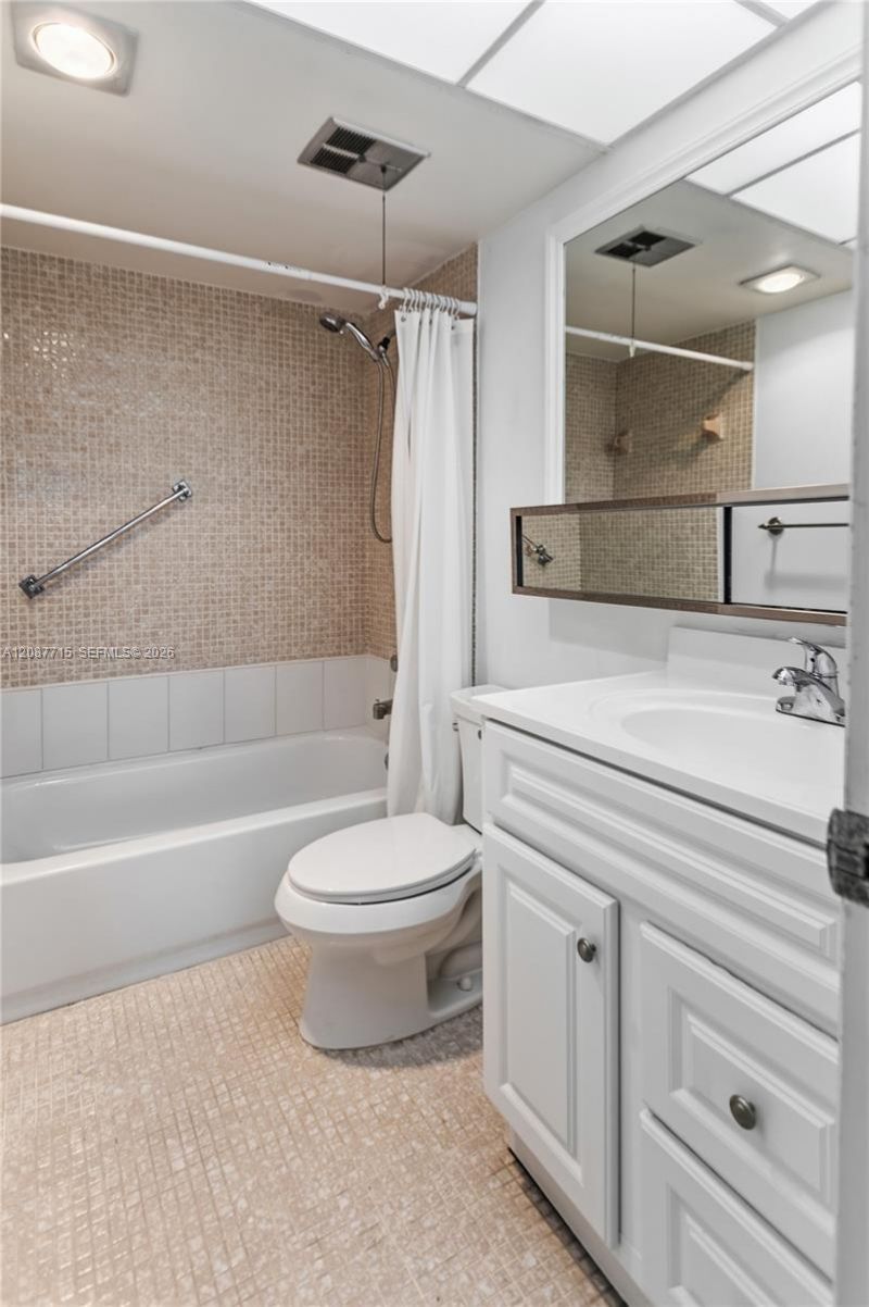 7300 NW 17th St, Unit 310, Plantation, FL 33313 Photo