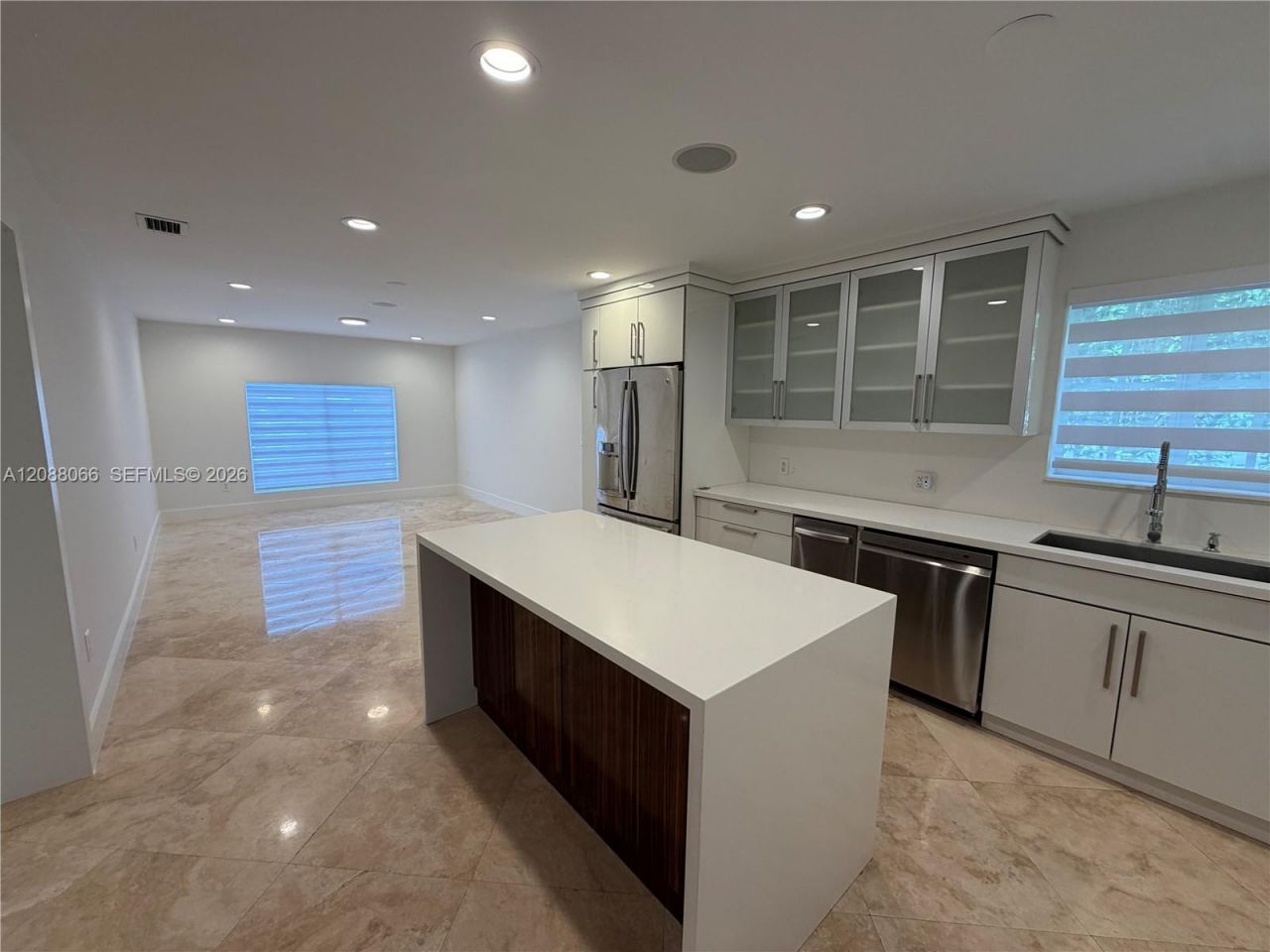 9341 Dickens Ave, Surfside, FL 33154 Photo