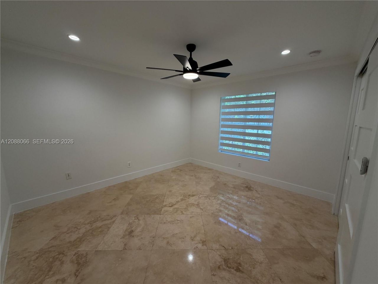9341 Dickens Ave, Surfside, FL 33154 Photo