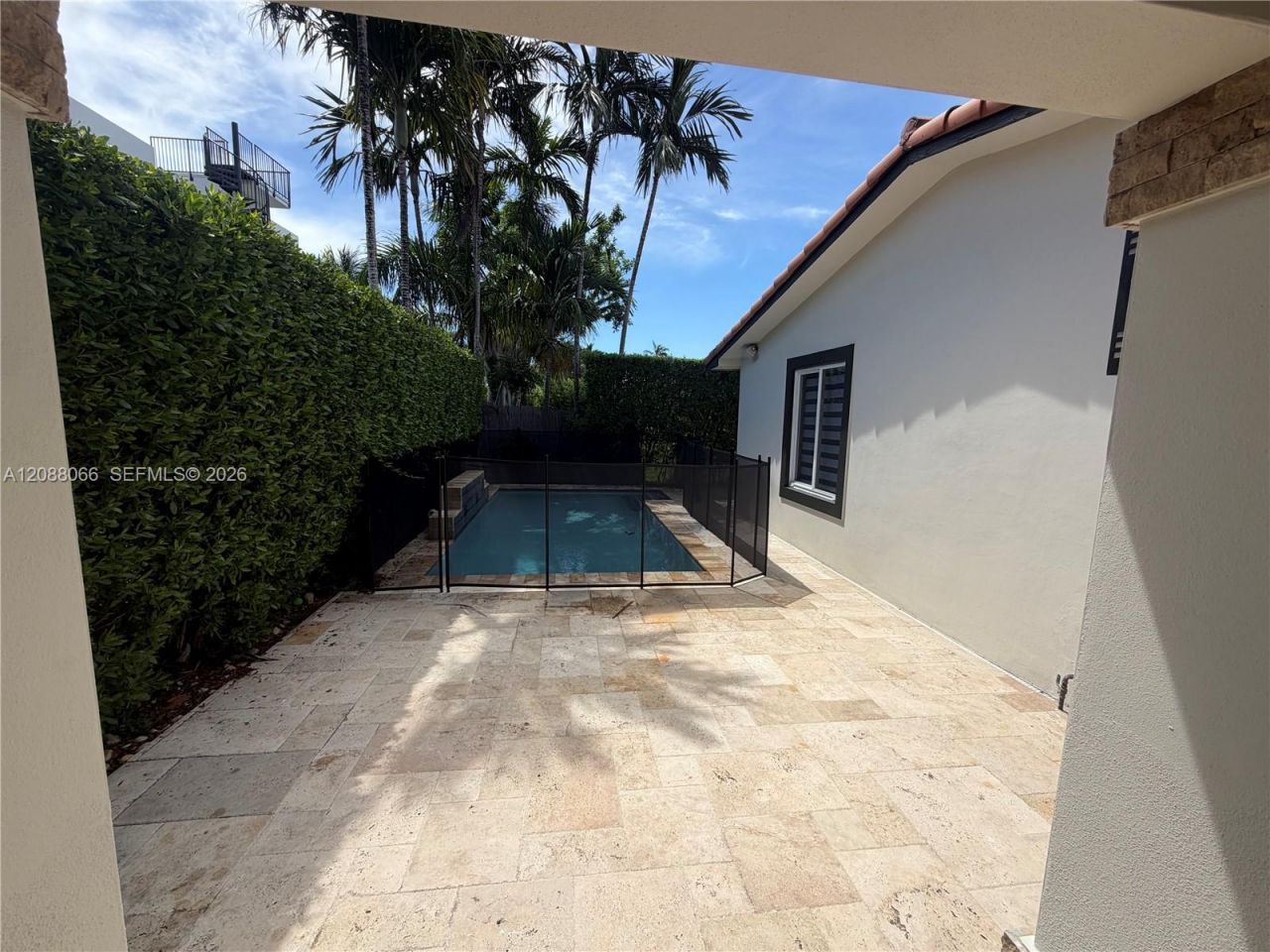 9341 Dickens Ave, Surfside, FL 33154 Photo