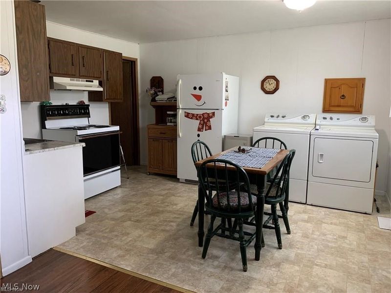 2804 Jefferson Street, Rock Creek, OH 44084 Photo 3