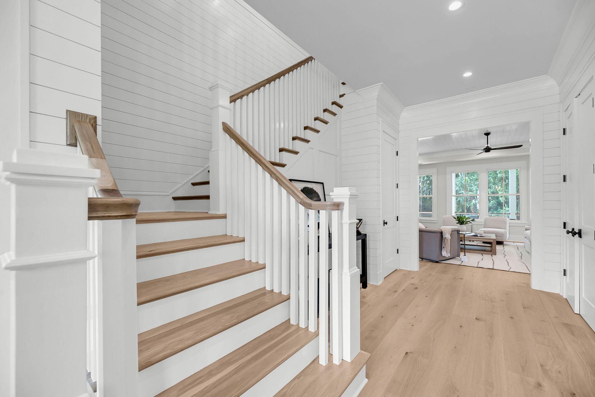 1644 Home Farm Road Photo 39