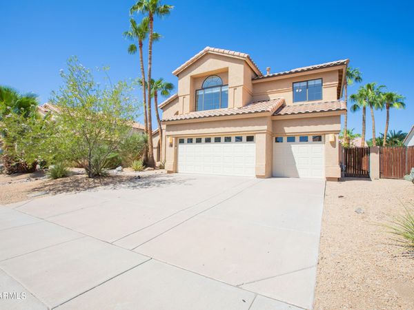 9048 E BLANCHE Drive, Scottsdale, AZ 85260