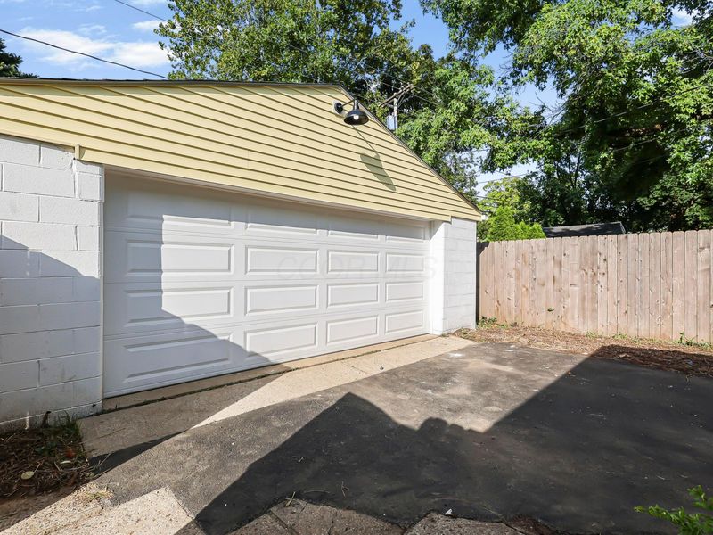 2616 Bristol Road, Columbus, OH 43221 Photo 57