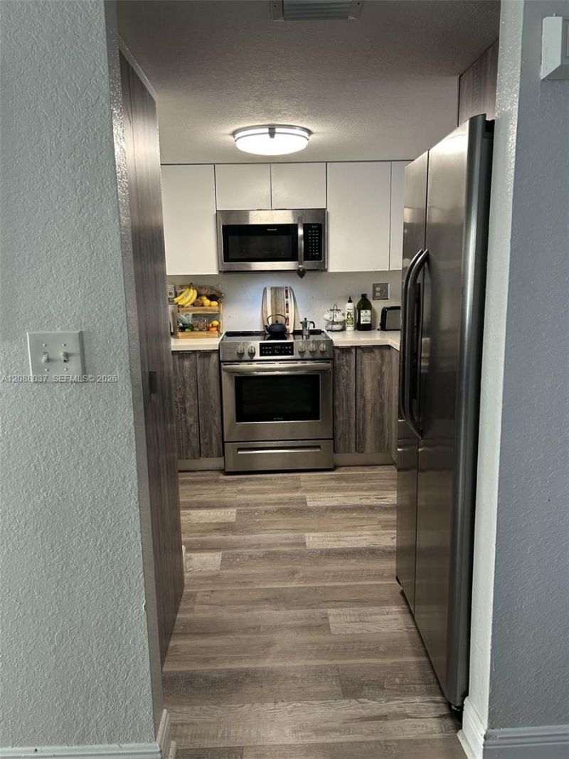 18859 NW 86th Ave, Unit 3305, Hialeah, FL 33015 Photo