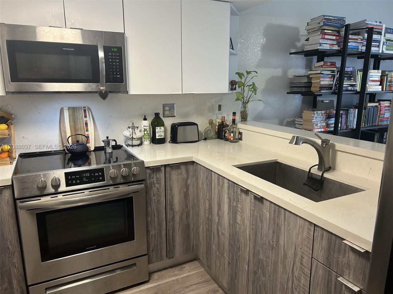 18859 NW 86th Ave, Unit 3305, Hialeah, FL 33015 Photo