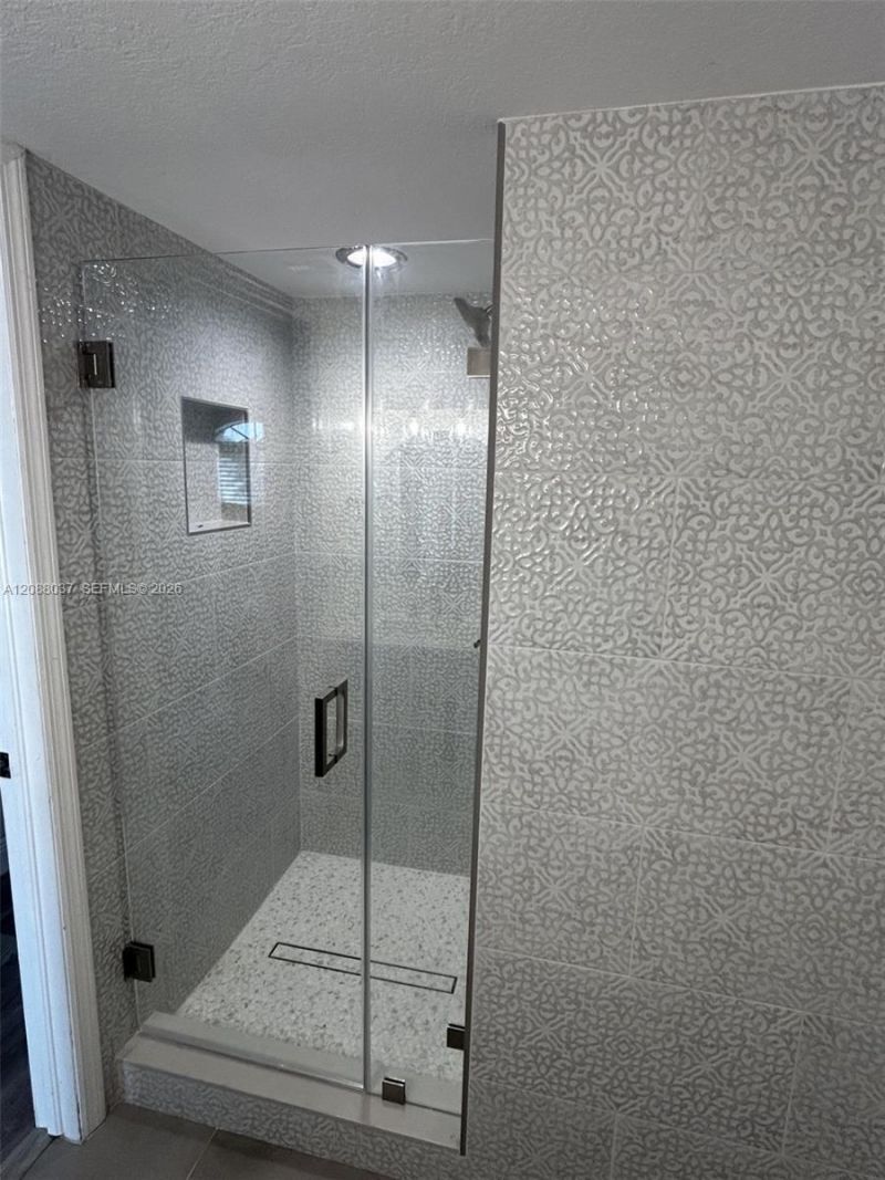 18859 NW 86th Ave, Unit 3305, Hialeah, FL 33015 Photo