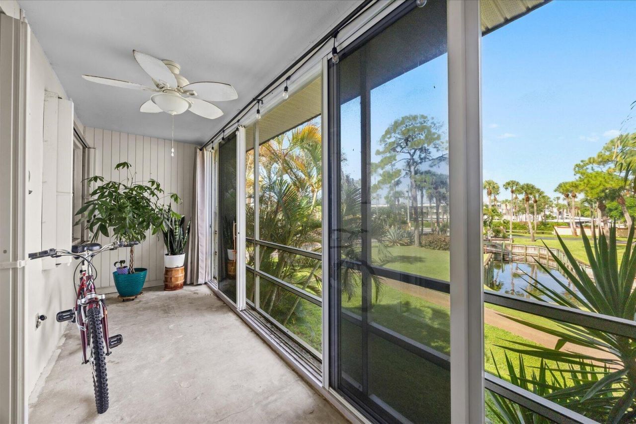 1917 SW Palm City Road, Unit Apt g, Stuart, FL 34994 Photo