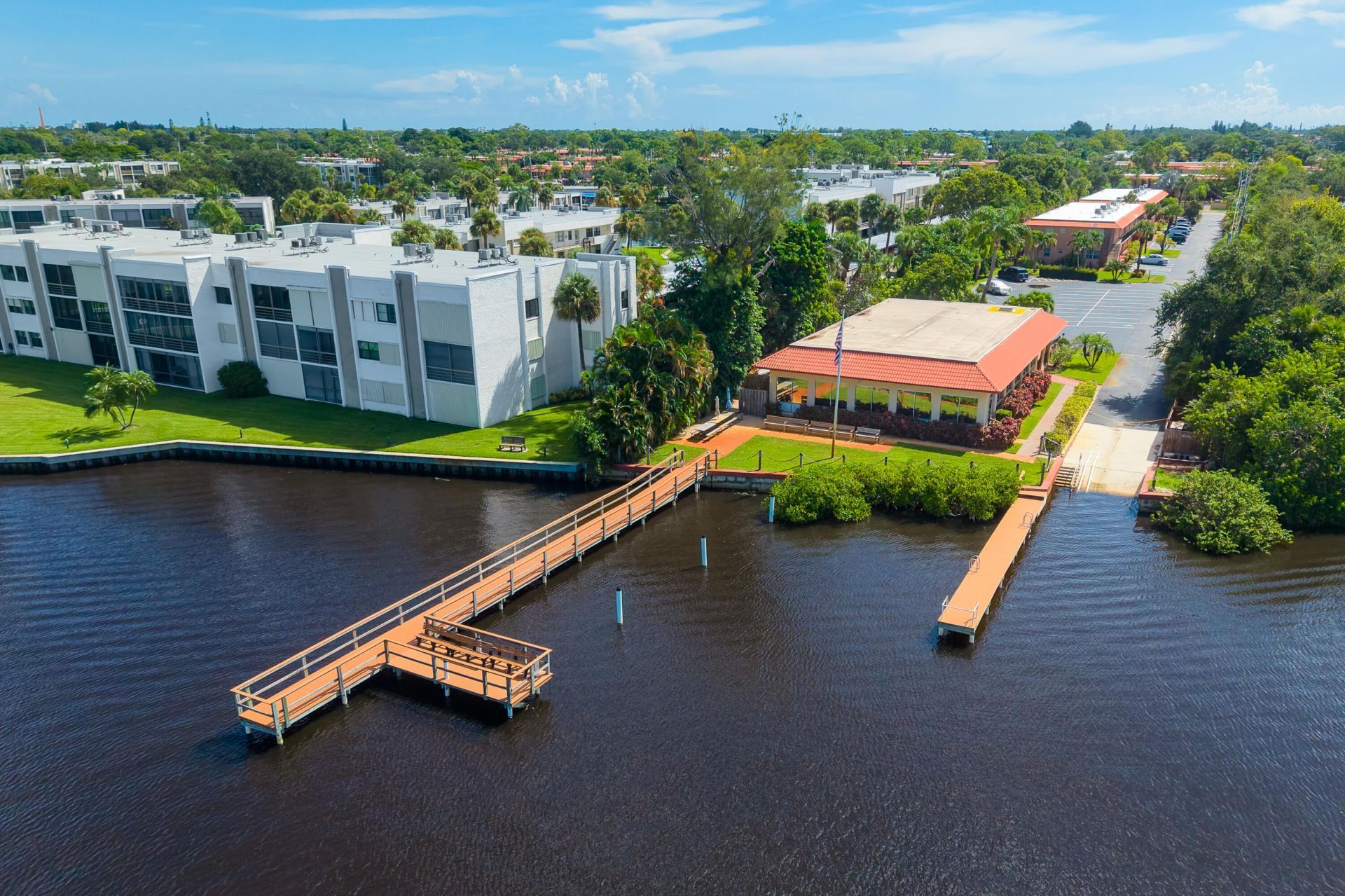 1917 SW Palm City Road, Unit Apt g, Stuart, FL 34994 Photo