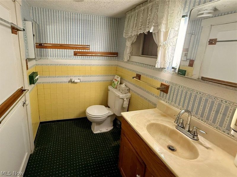 36955 Center Ridge Road , North Ridgeville, OH 44039 Photo 20
