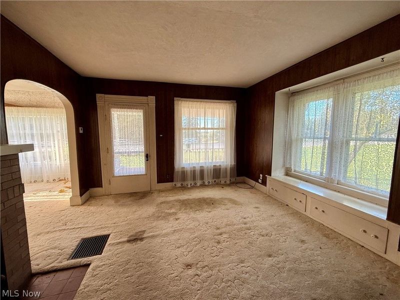 36955 Center Ridge Road , North Ridgeville, OH 44039 Photo 9
