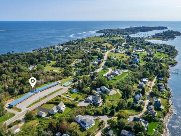 2041 Harpswell Islands Road , Harpswell, ME 04079