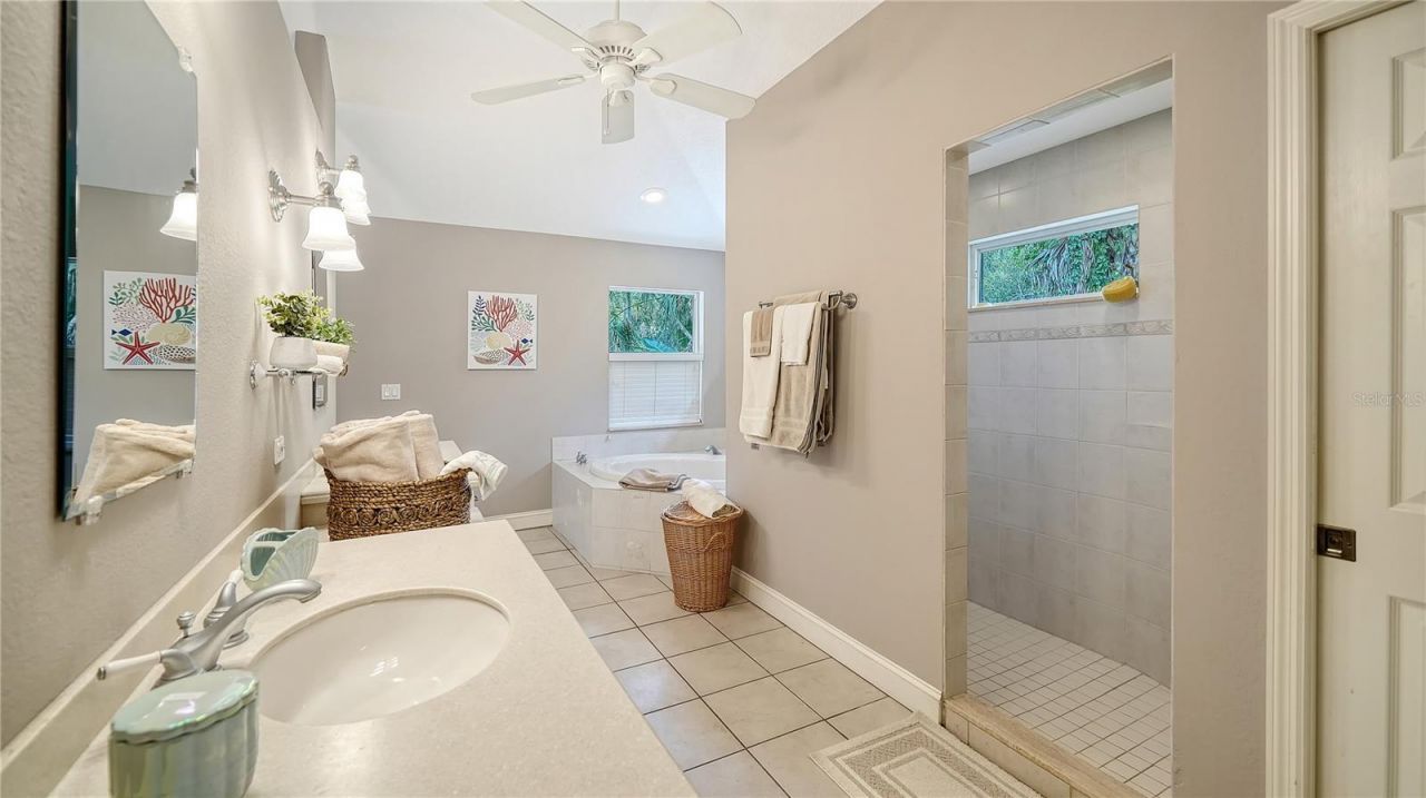 2166 Sylvan Lea Drive, Sarasota, FL 34240 Photo