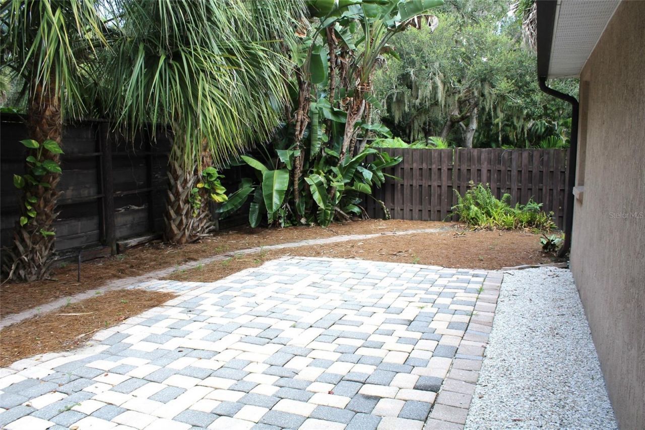 2166 Sylvan Lea Drive, Sarasota, FL 34240 Photo