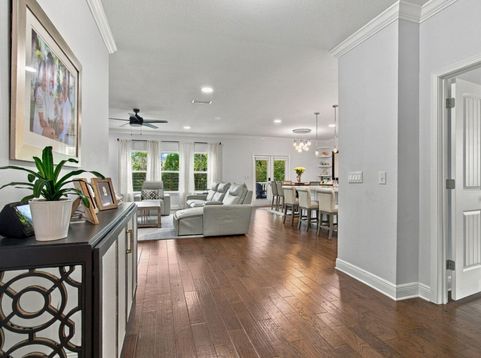 Main Photo