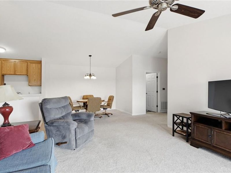 6600 Wareham Court, Unit 6, Centerville, OH 45459 Photo 7