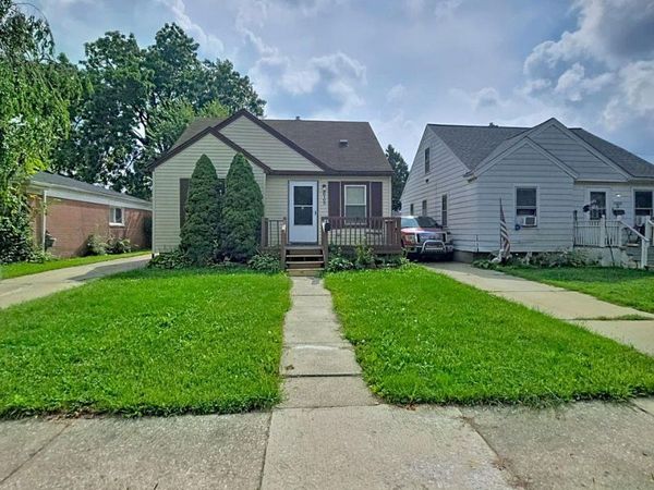 26165 Powers Avenue, Dearborn Heights, Mi 48125