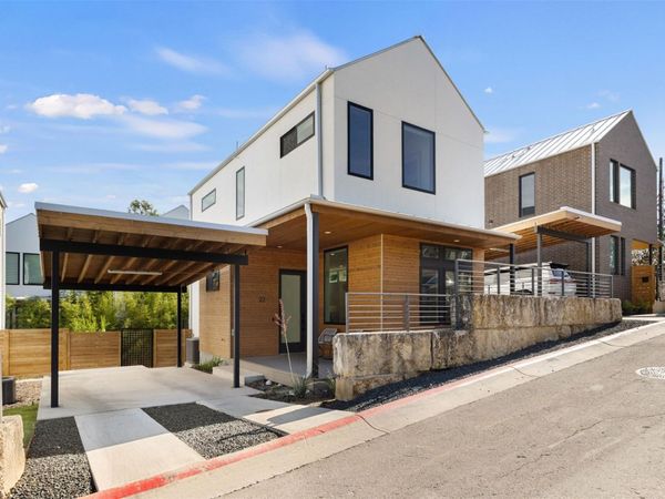 900 S 2nd ST, Unit 22, Austin, TX 78704