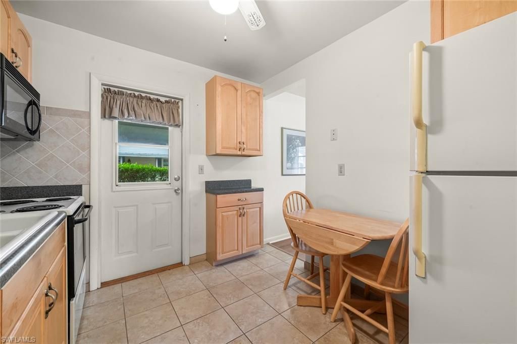 16 Dawn Flower Cir, Lehigh Acres, FL 33936 Photo