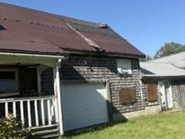 104 Parkman Road, Wellington, ME 04942