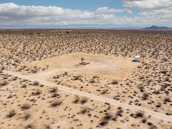 61231 Moonlight Mesa Street, Joshua Tree, CA 92252