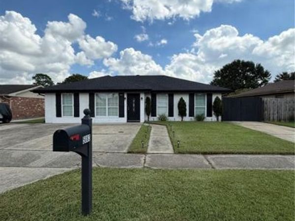 5083 BOWDON Street, Marrero, LA 70072