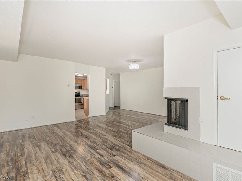 26101 Village Lane, Unit 107, Beachwood, OH 44122 Photo 8
