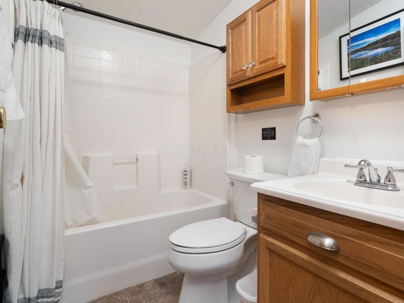 18596 Harble Griffith Road, Logan, OH 43138 Photo 22
