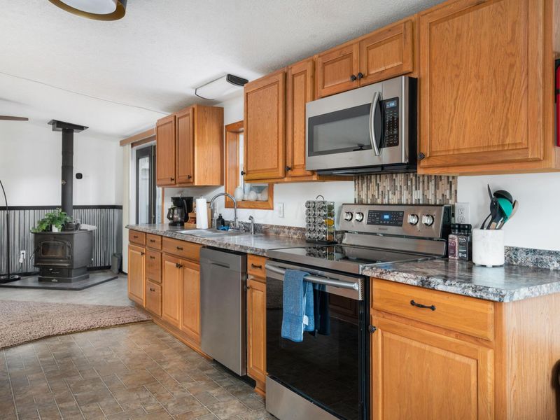 18596 Harble Griffith Road, Logan, OH 43138 Photo 5