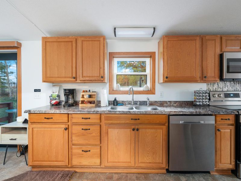 18596 Harble Griffith Road, Logan, OH 43138 Photo 6