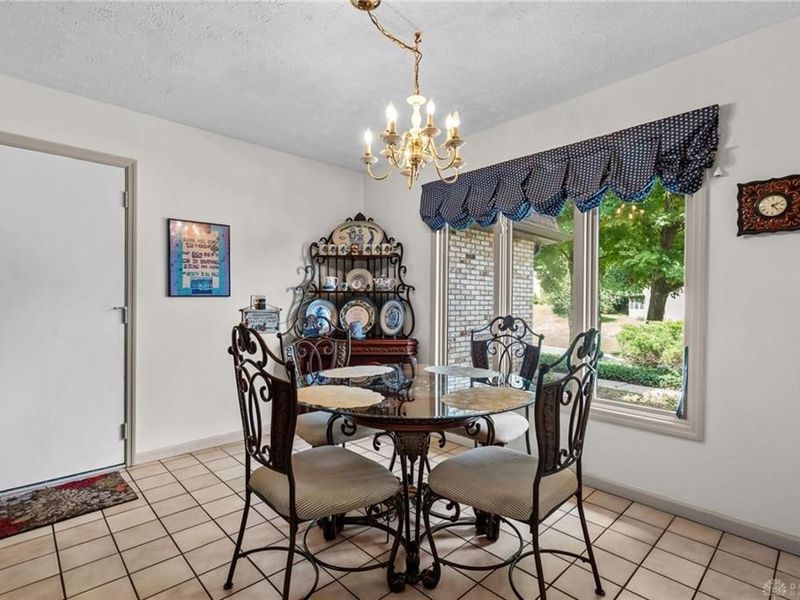 250 Trailwoods Drive, Dayton, OH 45415 Photo 19