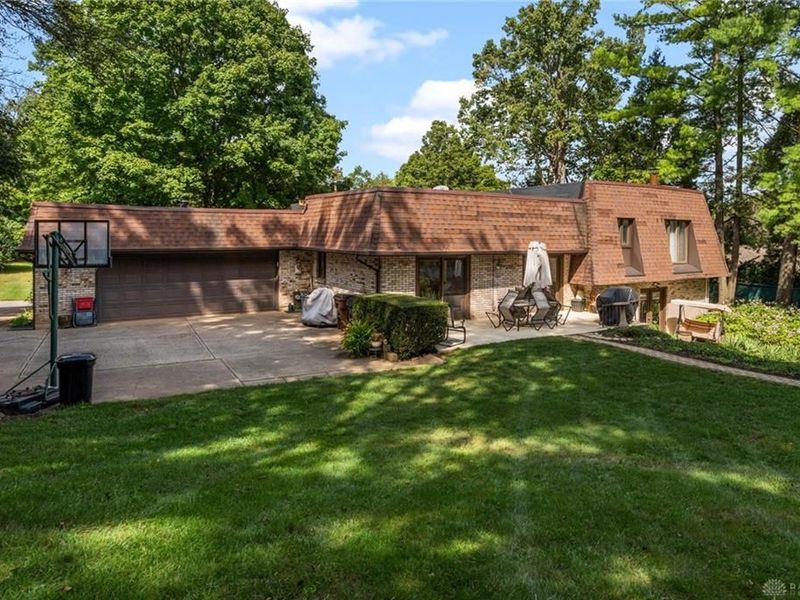 250 Trailwoods Drive, Dayton, OH 45415 Photo 46