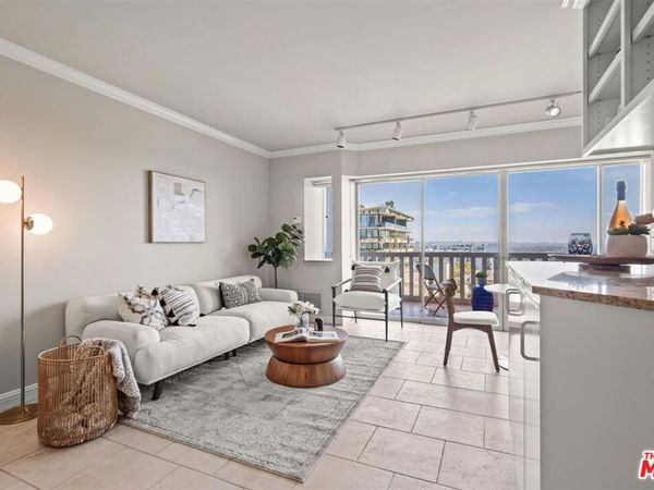 999 N Doheny Drive, Unit 806, West Hollywood, CA 90069