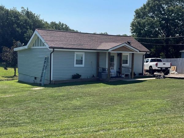 1809 Warren Avenue , Gastonia, NC 28054