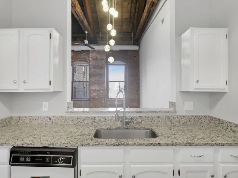 544 S Front Street, Unit 314, Columbus, OH 43215 Photo 9